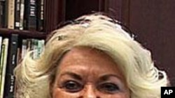 加州教师玛丽·凯瑟琳·斯旺森