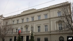 2010年3月19日，俄羅斯駐奧地利維也納大使館照片。（美聯社照片）