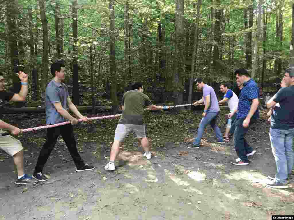 O&#39;zbekiston mustaqilligining 28 yilligiga bag&#39;ishlangan dala sayli. Virjiniya shtati, 2019-yil.