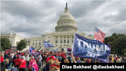 特朗普总统的支持者在华盛顿特区国会山集会。